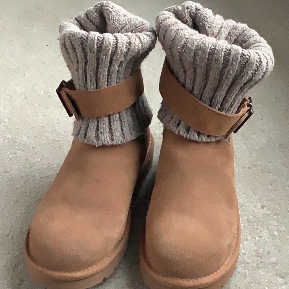 UGG Cambridge cable knit sweater boots